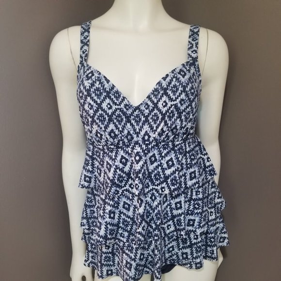 Swim Solutions Triple-Tier Tummy-Control Fauxkini One-Piece Swimsuit Size 10 - Picture 2 of 13